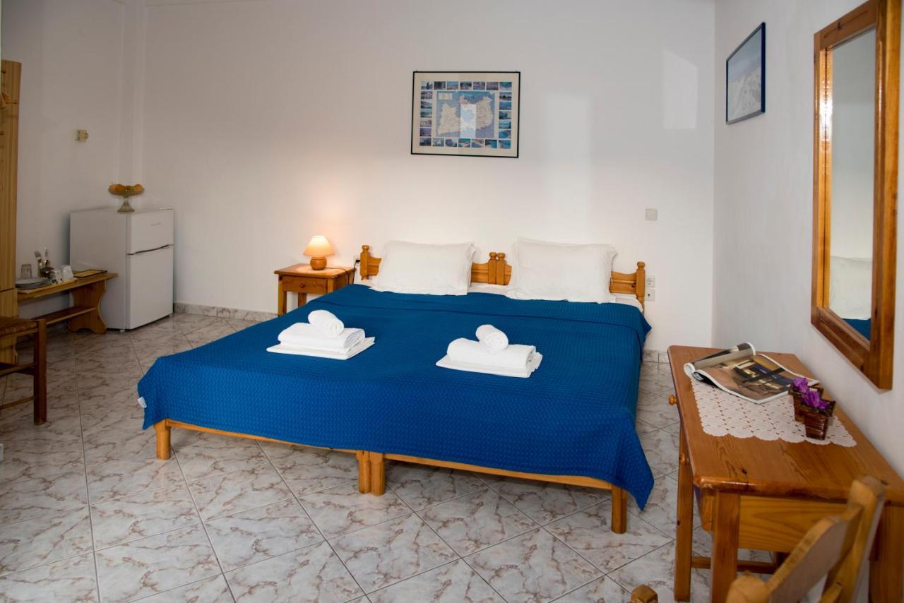 Damianos Rooms Adamantas  Exterior photo