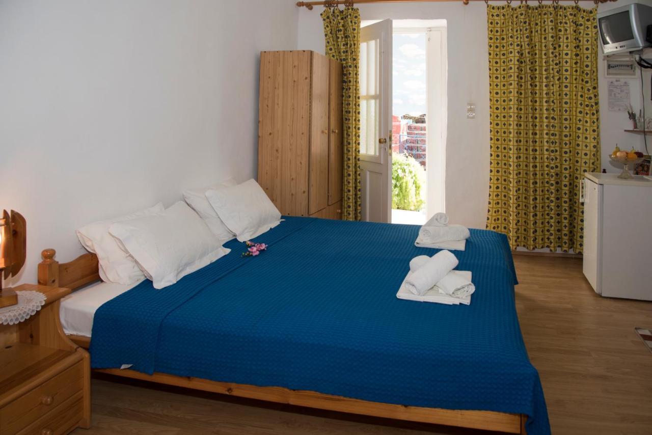 Damianos Rooms Adamantas  Exterior photo